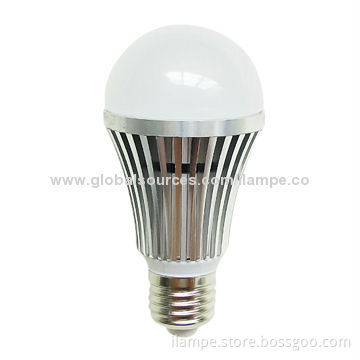 E27 7W LED bulb light with aluminum housing, have good heat dissipation